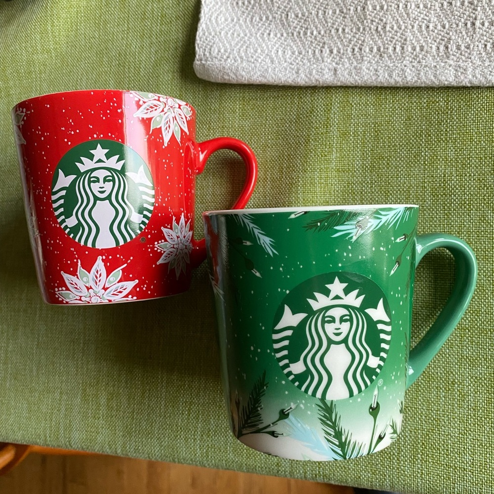 Starbucks Christmas Mug Bundle 2020